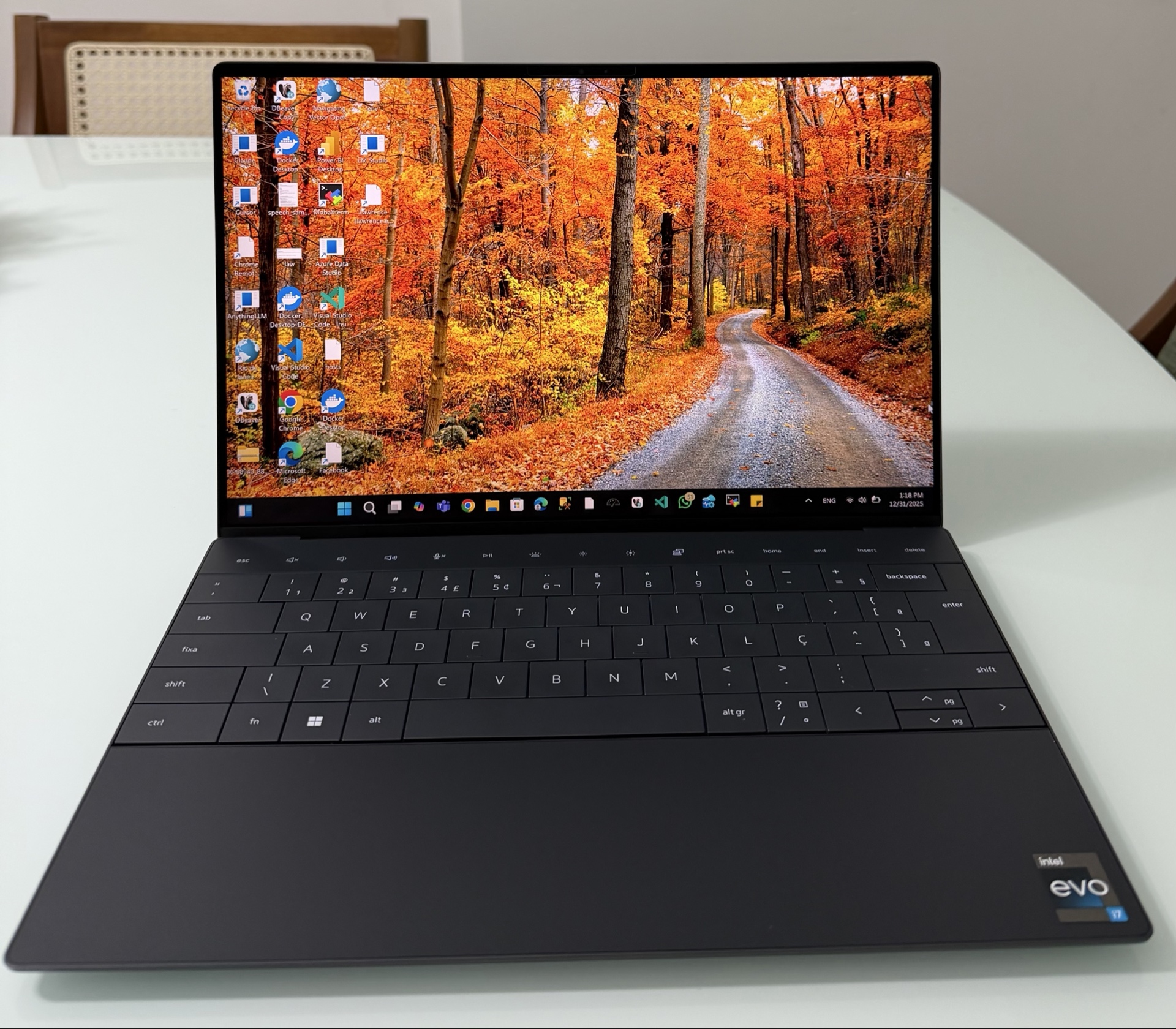 Dell XPS 13 Plus 9320 - Imagem 1